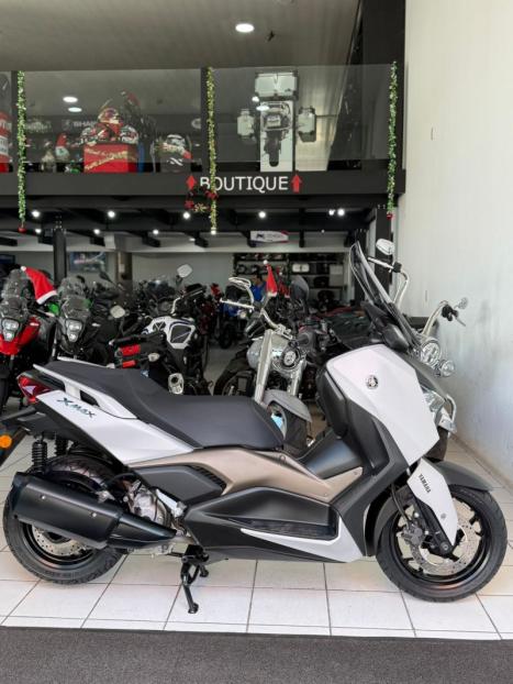 YAMAHA Xmax 250 , Foto 1