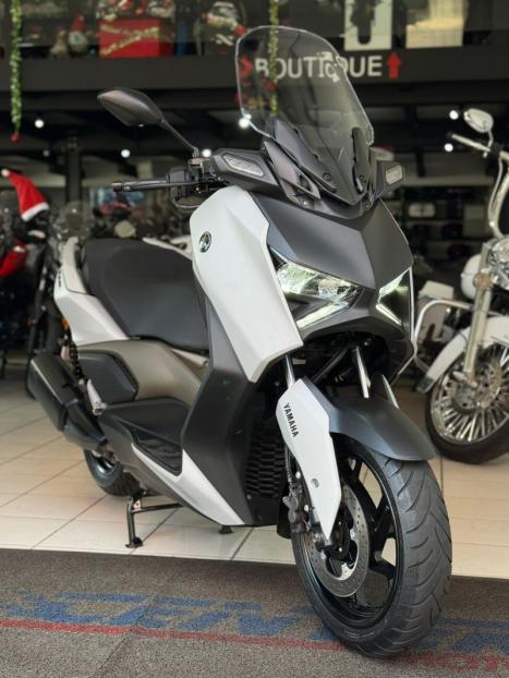 YAMAHA Xmax 250 , Foto 4