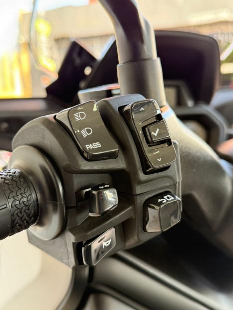 YAMAHA Xmax 250 , Foto 9