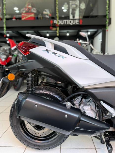 YAMAHA Xmax 250 , Foto 11