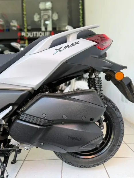 YAMAHA Xmax 250 , Foto 14