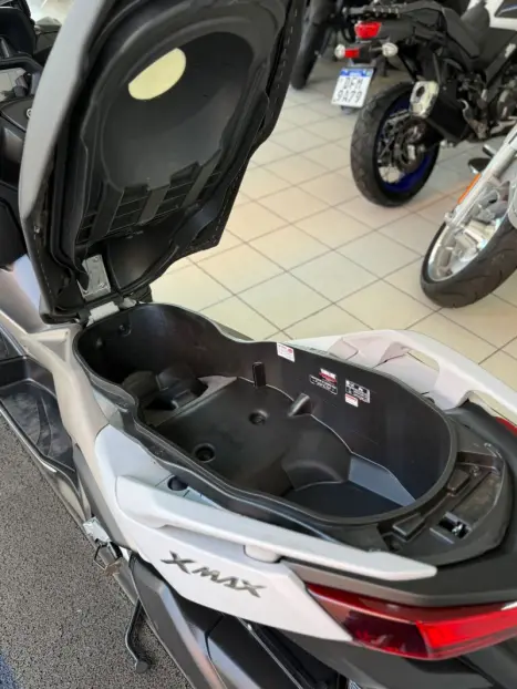 YAMAHA Xmax 250 , Foto 16