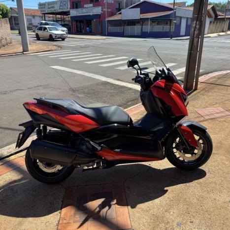 YAMAHA Xmax 250 , Foto 3