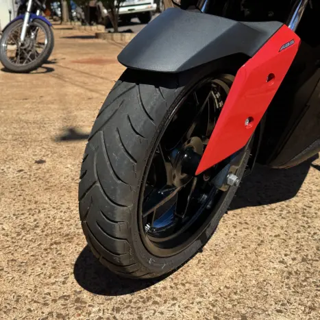 YAMAHA Xmax 250 , Foto 8