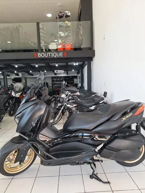YAMAHA XMax 250 , Foto 2