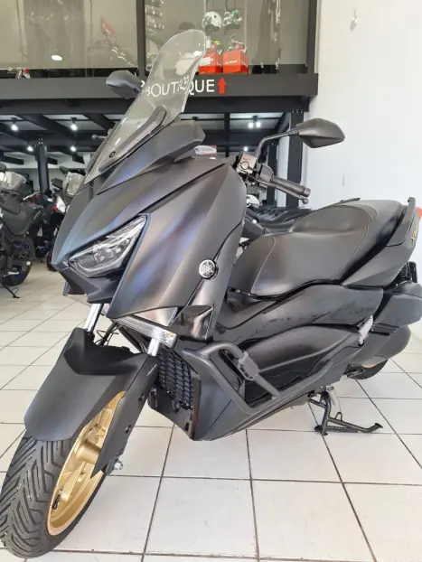 YAMAHA XMax 250 , Foto 4