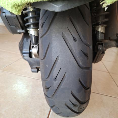 YAMAHA XMax 250 , Foto 4
