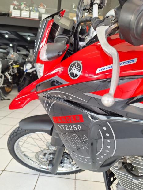YAMAHA XTZ 250 LANDER, Foto 12