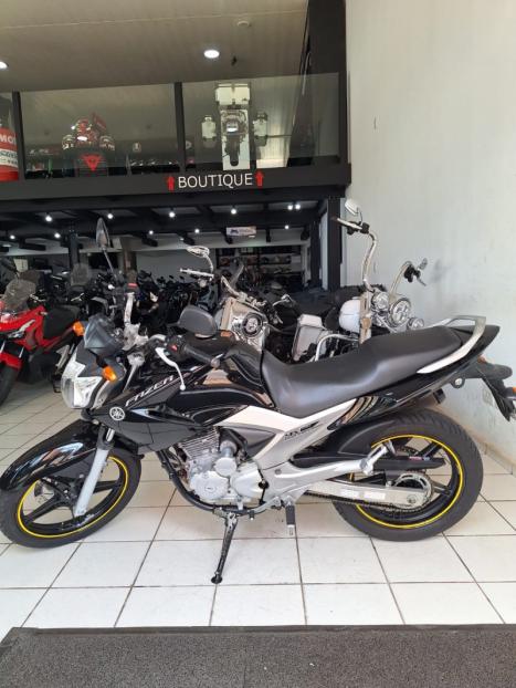 YAMAHA YS Fazer 250 , Foto 2