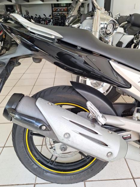 YAMAHA YS Fazer 250 , Foto 8