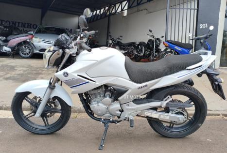 YAMAHA YS Fazer 250 , Foto 2