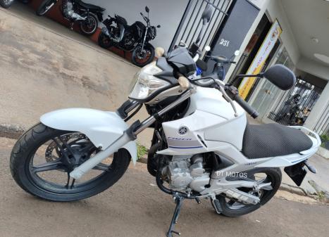 YAMAHA YS Fazer 250 , Foto 3