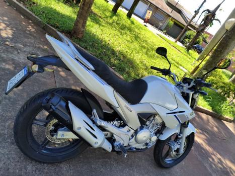 YAMAHA YS Fazer 250 , Foto 3