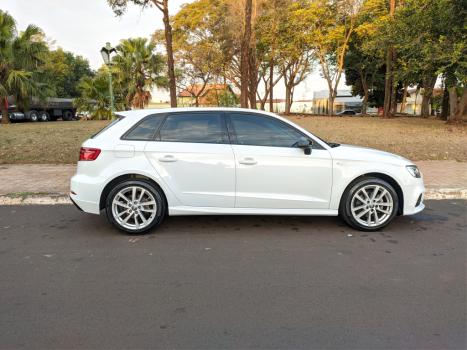 AUDI A3 1.4 16V 4P 35 TFSI SPORTBACK S LINE LIMITED TIPTRONIC AUTOMTICO, Foto 3