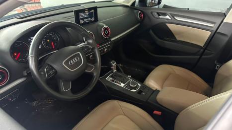 AUDI A3 1.4 16V 4P TFSI ATTRACTION S-TRONIC AUTOMTICO, Foto 4