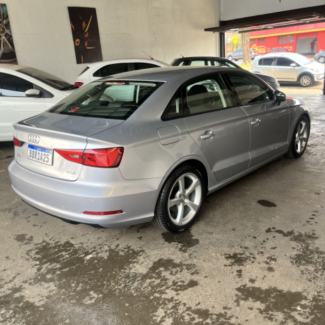 AUDI A3 Sedan 1.4 16V 4P TFSI ATTRACTION S-TRONIC AUTOMTICO, Foto 6