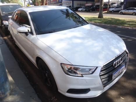 AUDI A3 Sedan 1.4 16V 4P TFSI FLEX AMBIENTE AUTOMTICO, Foto 2