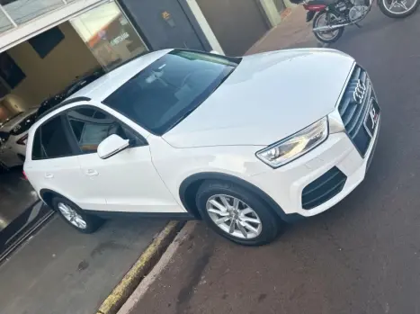 AUDI Q3 1.4 4P TFSI ATTRACTION S-TRONIC AUTOMTICO, Foto 3