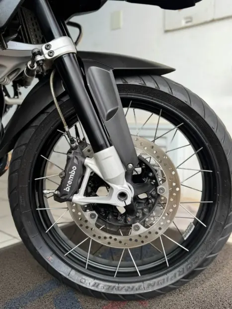 BMW R 1200 GS ADVENTURE TRIPLE BLACK, Foto 6