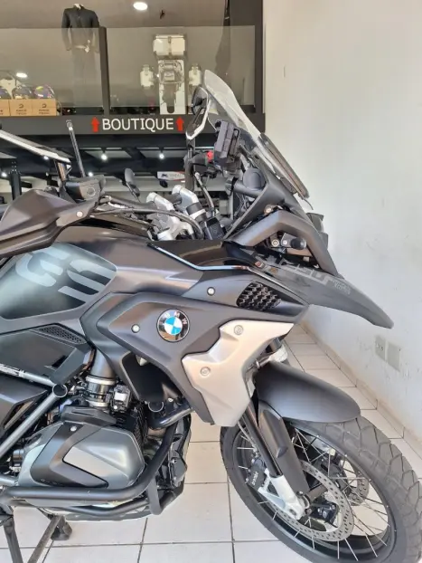 BMW R 1250 GS TRIPLE BLACK, Foto 4