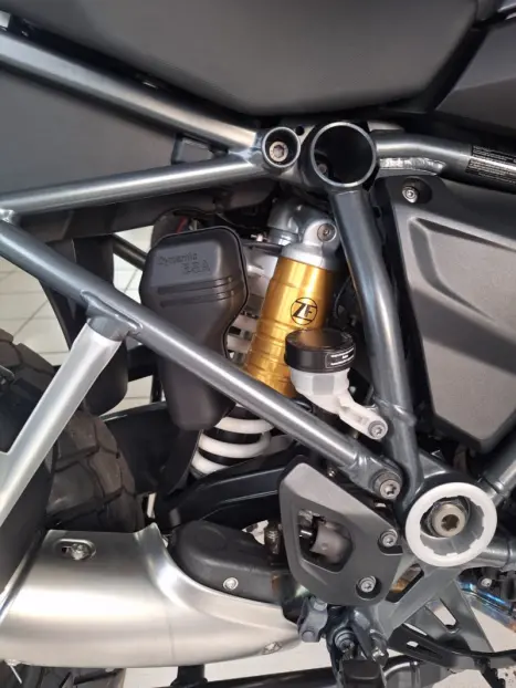 BMW R 1250 GS TRIPLE BLACK, Foto 12