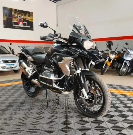 BMW R 1250 GS TRIPLE BLACK, Foto 4