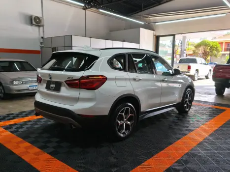 BMW X1 2.0 16V 4P SDRIVE 20I ACTIVEFLEX TURBO AUTOMTICO, Foto 5