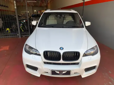 BMW X5 4.4 M V8 32V 4P BI-TURBO AUTOMTICO, Foto 3