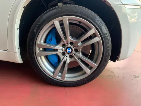 BMW X5 4.4 M V8 32V 4P BI-TURBO AUTOMTICO, Foto 6