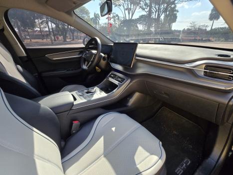 BYD King 1.5 16V 4P GS DM-I PHEV AUTOMTICO, Foto 10