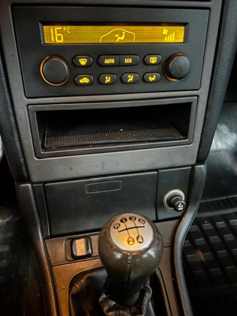 CHEVROLET Astra Hatch 2.0 4P, Foto 20