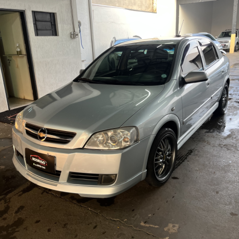 CHEVROLET Astra Hatch 2.0 4P ADVANTAGE  FLEX, Foto 2