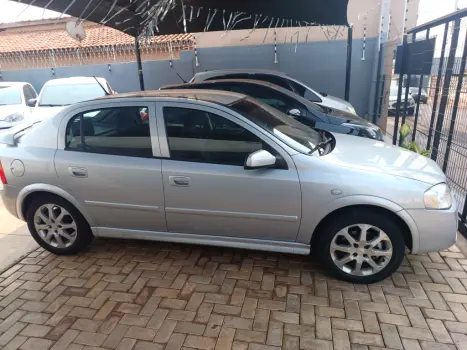 CHEVROLET Astra Hatch 2.0 4P ADVANTAGE  FLEX, Foto 3