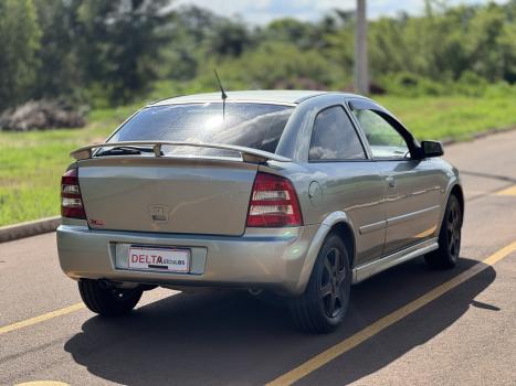 CHEVROLET Astra Hatch 2.0, Foto 4