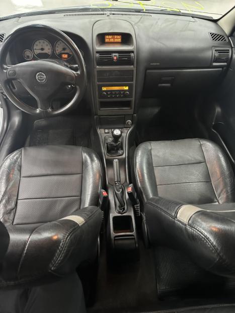 CHEVROLET Astra Hatch 2.0 4P, Foto 7