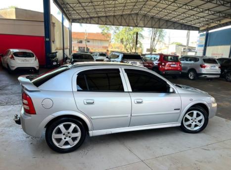 CHEVROLET Astra Hatch 2.0 4P ADVANTAGE  FLEX, Foto 3