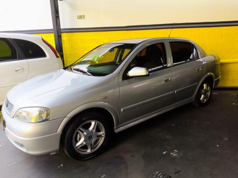 CHEVROLET Astra Sedan 1.8 4P GL, Foto 1