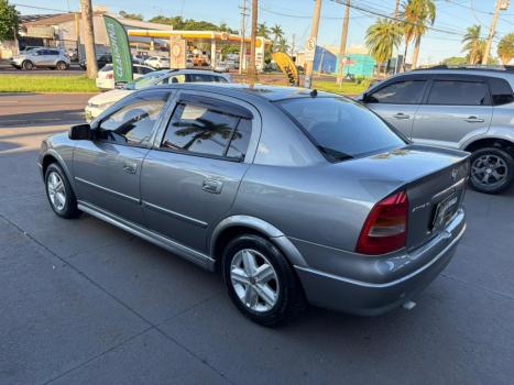 CHEVROLET Astra Sedan 1.8 4P, Foto 5