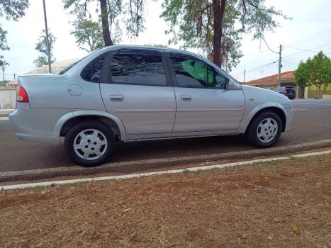 CHEVROLET Classic Sedan 1.0 4P VHCE FLEX LS, Foto 4