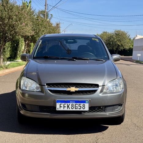 CHEVROLET Classic Sedan 1.0 4P VHCE FLEX LS, Foto 5