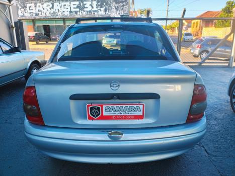 CHEVROLET Classic Sedan 1.0 4P, Foto 5