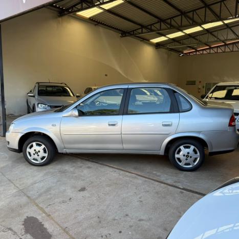 CHEVROLET Classic Sedan 1.0 4P VHCE FLEX LS, Foto 2