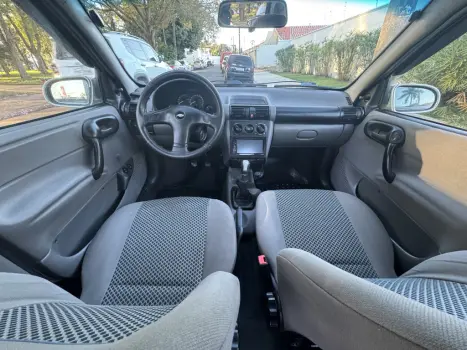 CHEVROLET Corsa Sedan 1.0 4P CLASSIC VHCE FLEX, Foto 5