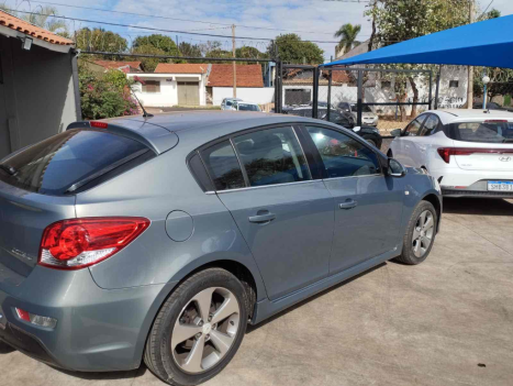 CHEVROLET Cruze Hatch 1.8 16V 4P LT SPORT6 FLEX, Foto 4