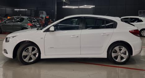 CHEVROLET Cruze Hatch 1.8 16V 4P LT SPORT6 FLEX, Foto 4
