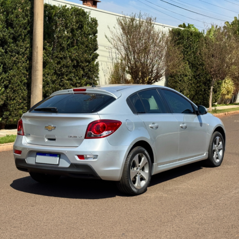 CHEVROLET Cruze Hatch 1.8 16V 4P LT SPORT FLEX AUTOMTICO, Foto 2