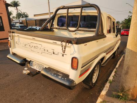 CHEVROLET D10 4.0 DIESEL CUSTOM DE LUXE CABINE DUPLA, Foto 14