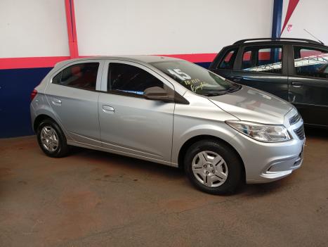 CHEVROLET Onix Hatch 1.0 4P FLEX LT, Foto 2