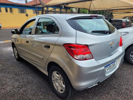 CHEVROLET Onix Hatch 1.0 4P FLEX LS, Foto 3