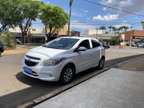 CHEVROLET Onix Hatch 1.0 4P FLEX LT, Foto 2